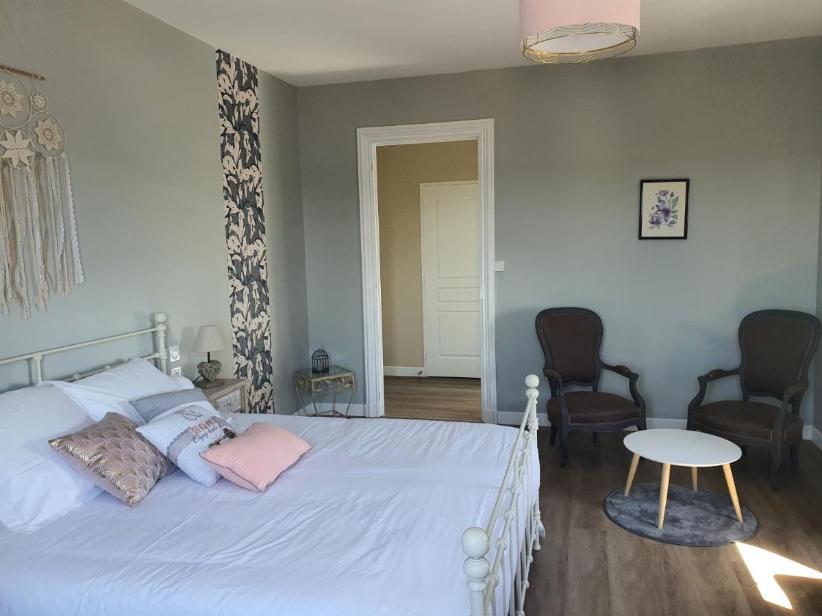 Les 5 Escales Bed and Breakfast Parthenay Buitenkant foto