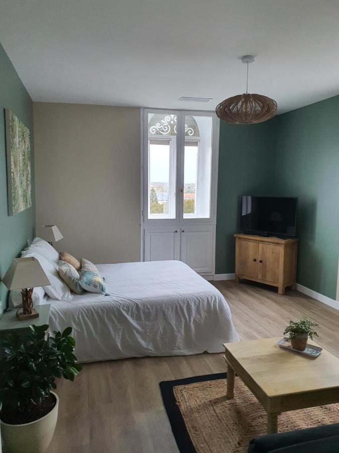 Les 5 Escales Bed and Breakfast Parthenay Buitenkant foto