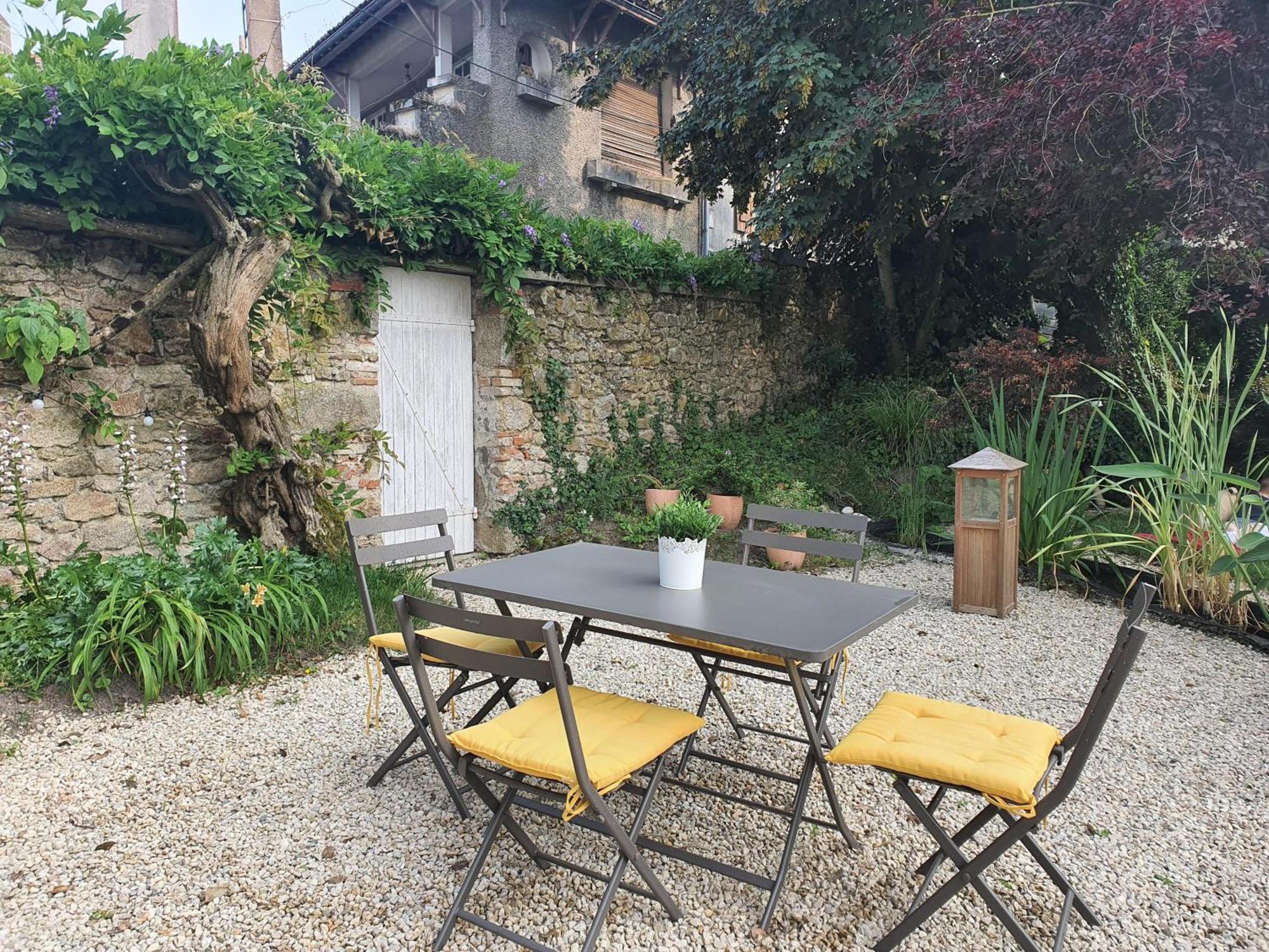 Les 5 Escales Bed and Breakfast Parthenay Buitenkant foto